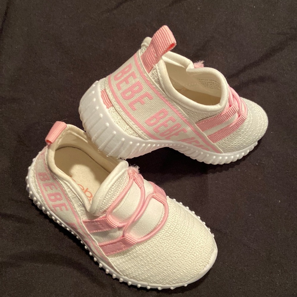 BEBE Infant Shoes (6c)